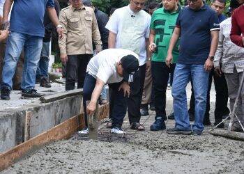 Wali Kota Maulana Turun Pantau Langsung, 450 Jalan Lingkungan Masuk Agenda Perbaikan