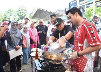 Dari Nasi Goreng Hingga Tarik Tambang, Semarak HUT Kota Jambi Penuh Tawa dan Kebersamaan