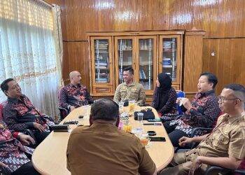 Silaturahmi dengan Plt Kepala Kesbangpol Provinsi Jambi, FKPT Perkenalkan Pengurus Baru