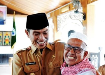 Fadhil Arief Sambut Jemaah Haji Batang Hari di Rumah Dinas
