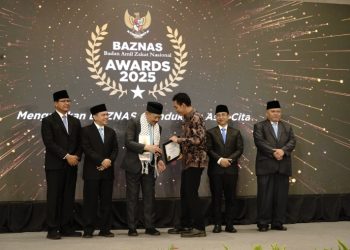 BAZNAS Indonesia Beri Fadhil Arief Penghargaan Kepala Daerah Pendukung Gerakan Zakat
