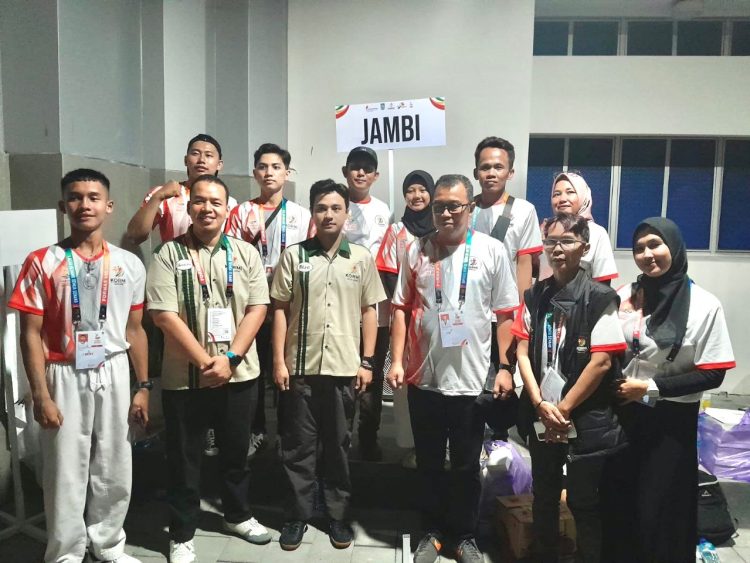 Wawako Diza Saksikan Pembukaan Festival Olahraga Masyarakat Nasional Tahun 2025 di Mataram