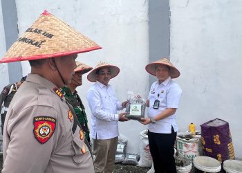 Bupati Apresiasi Kakanwil Ditjenpas Jambi dengan Langsung Membeli Pupuk Kompos Buatan Warga Binaan Lapas Tungkal
