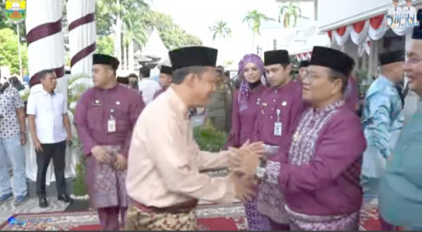 Hadir HUT ke-79 Pemerintah Kota Jambi, Bupati BBS: Wajib Dibantu