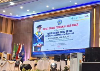 Kabar Bahagia Datang dari UM Jambi, Prof. Erwin Akib, Ph.D Dikukuhkan Sebagai Guru Besar di Unismuh Makassar