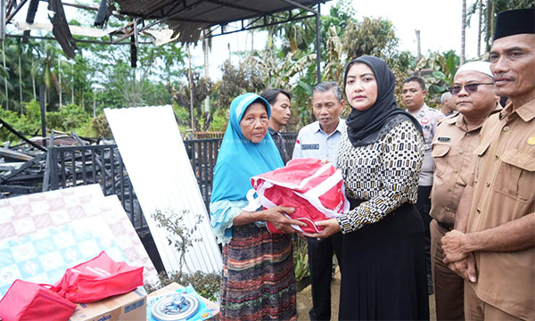 Ketua TP PKK Muarojambi Langsung Sambangi Jamilah