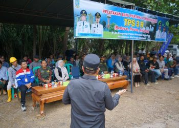Wali Kota Maulana Letakan Batu Pertama di TPS3R Alam Barajo