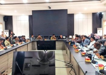 DPRD Provinsi Dorong OPD Cari Solusi PAD Baru Buat PPPK Paruh Waktu