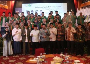 Al Haris Lepas 28 Santri Jambi ke MQK Internasional, Janjikan Bonus