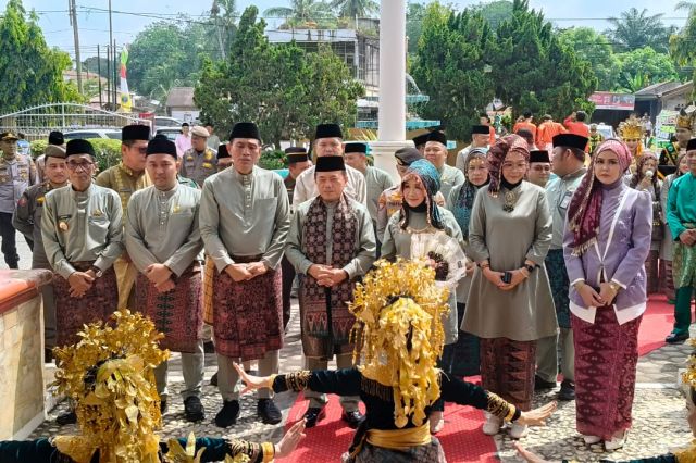 Hari Jadi Batang Hari ke-77 Dihadiri Gubernur, Bupati Langsung Sebut Ruas Jalan Provinsi
