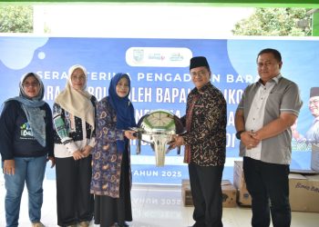 Wali Kota Maulana Resmikan Sekretariat RT