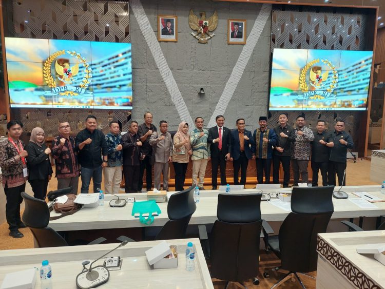 Sampaikan Kondisi Jalan, Komisi III DPRD Jambi Konsultasi ke Direktorat Jenderal Bina Marga Kementerian PU dan Komisi V DPR RI