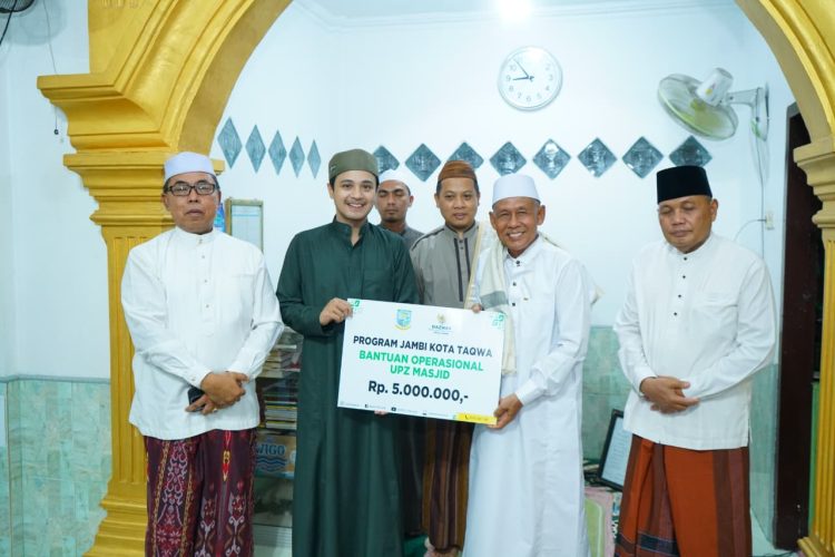 Diza Safari Ramadan ke Langgar Hijau Tahtul Yaman