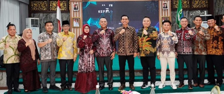 Fadhil-Bakhtiar Hadiri Kenal Pamit Kajari Batang Hari