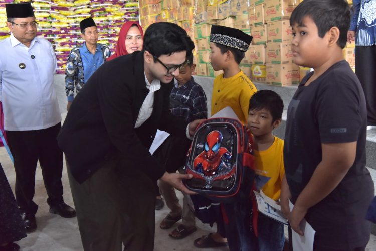 12.000 Paket Sembako untuk Warga Kurang Mampu di Kota Jambi