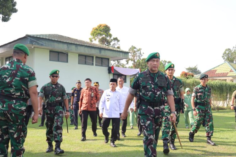 450 Prajurit Yonif 142/KJ Kembali dari Papua